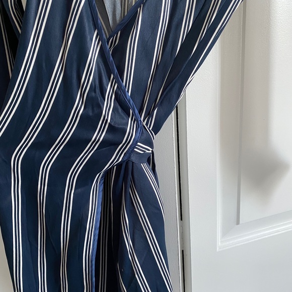 L’Academie Leone Wrap Dress - Picture 4 of 7